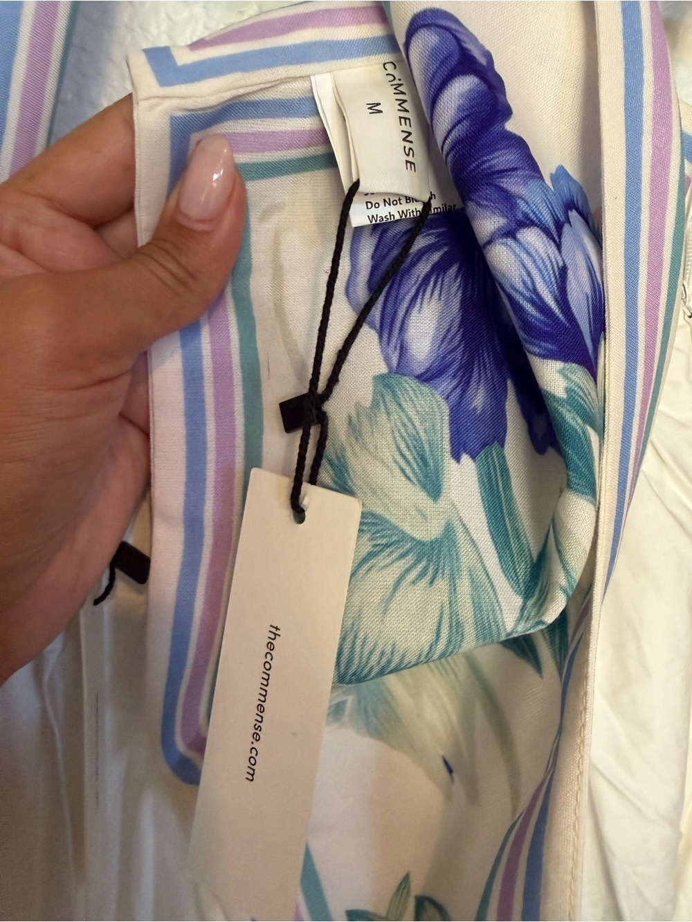 Commense SET White Maxi Dress with Blue Floral Halter - Picture 13 of 15